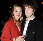Andrew Vanwyngarden's Wife: a Deep Dive into Their Relationship