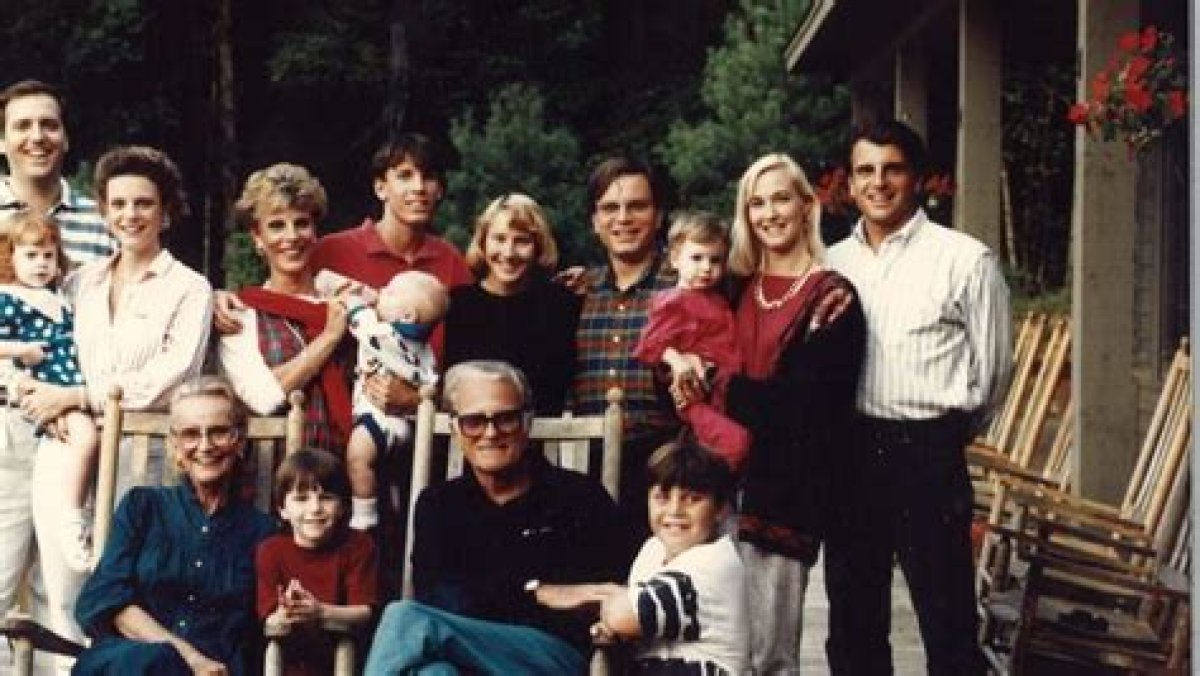 Billy Graham Children, Grandchildren, Wife, Family, Death, Biography