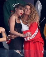 Blake Lively at Taylor Swift Concert: a Night to Remember