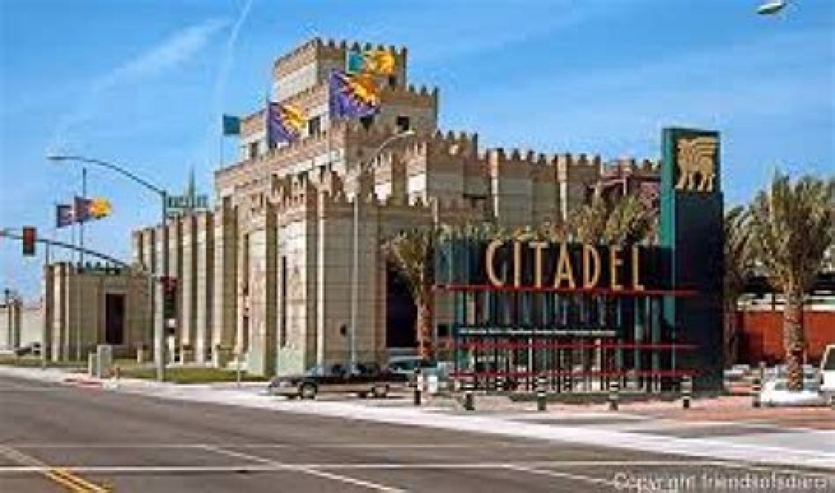 Citadel Outlets Commerce Los Angeles Ca Hours