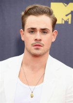 Dacre Montgomery Biography, Height, Weight, and Everything