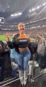 Danii Banks Flash Video Nfl Stadium Twitter: Onlyfans Model Leaked Footage Scandal