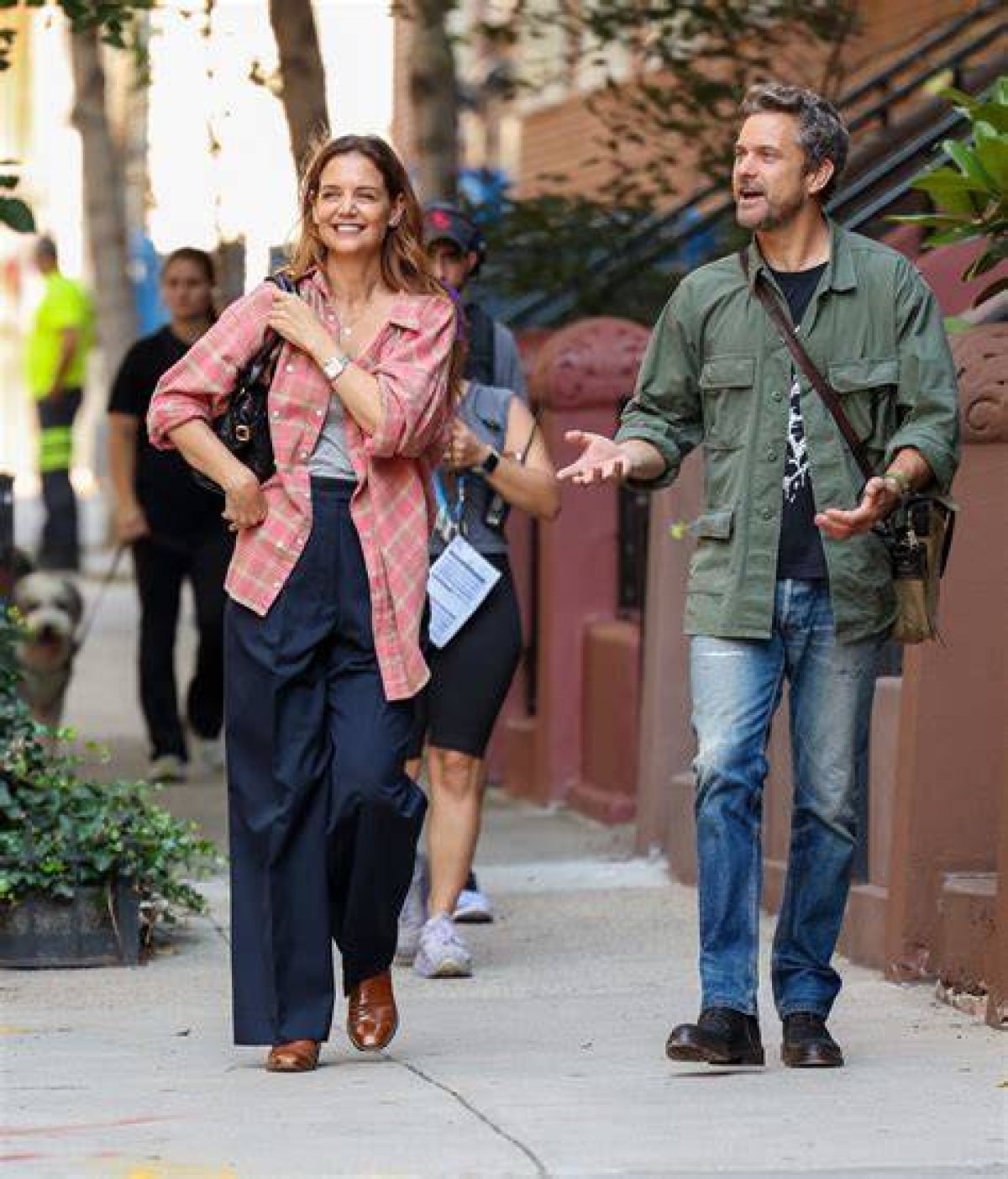 Did Katie Holmes Date Joshua Jackson? a Look into Their Relationship