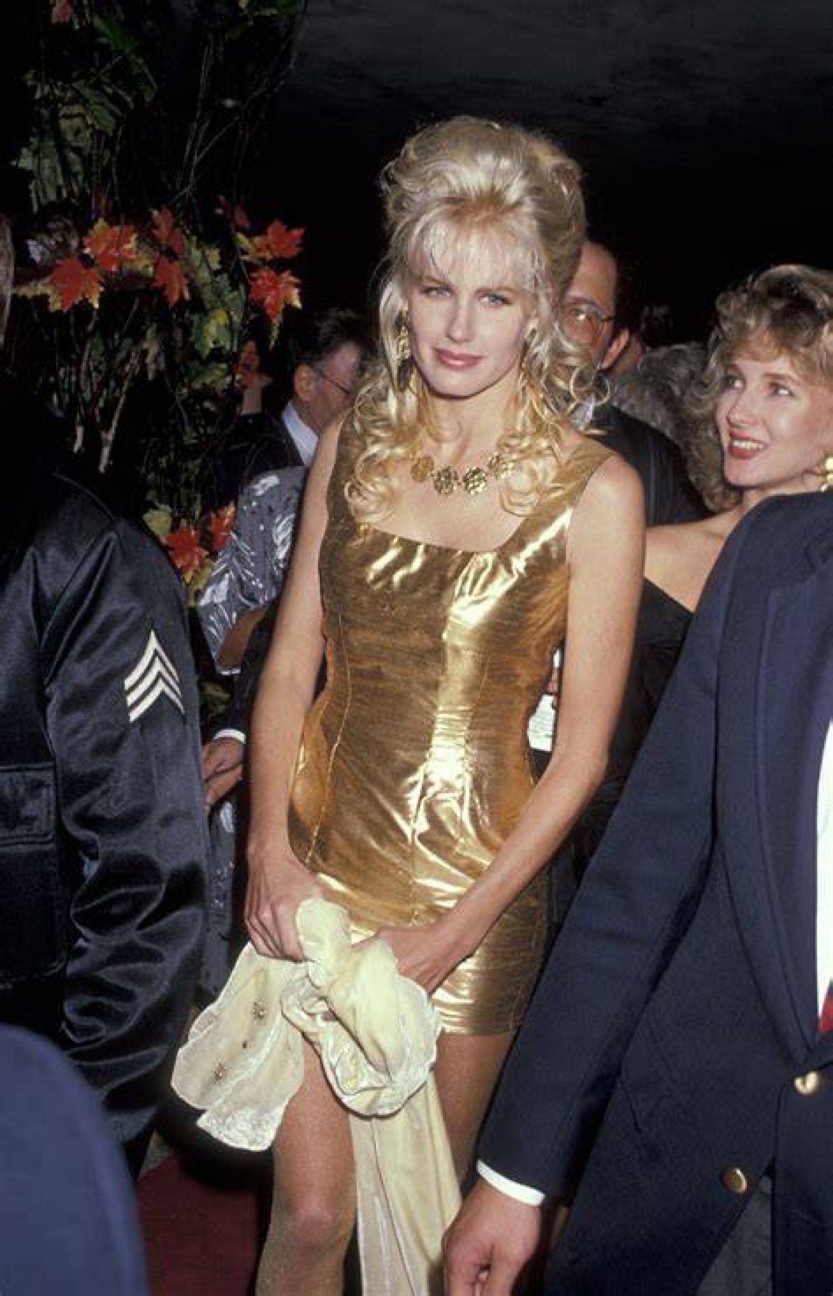Discover Daryl Hannah's Cinematic Journey | Iconic Roles and Awards