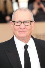 Ed O'neill's Relationships: a Comprehensive Look