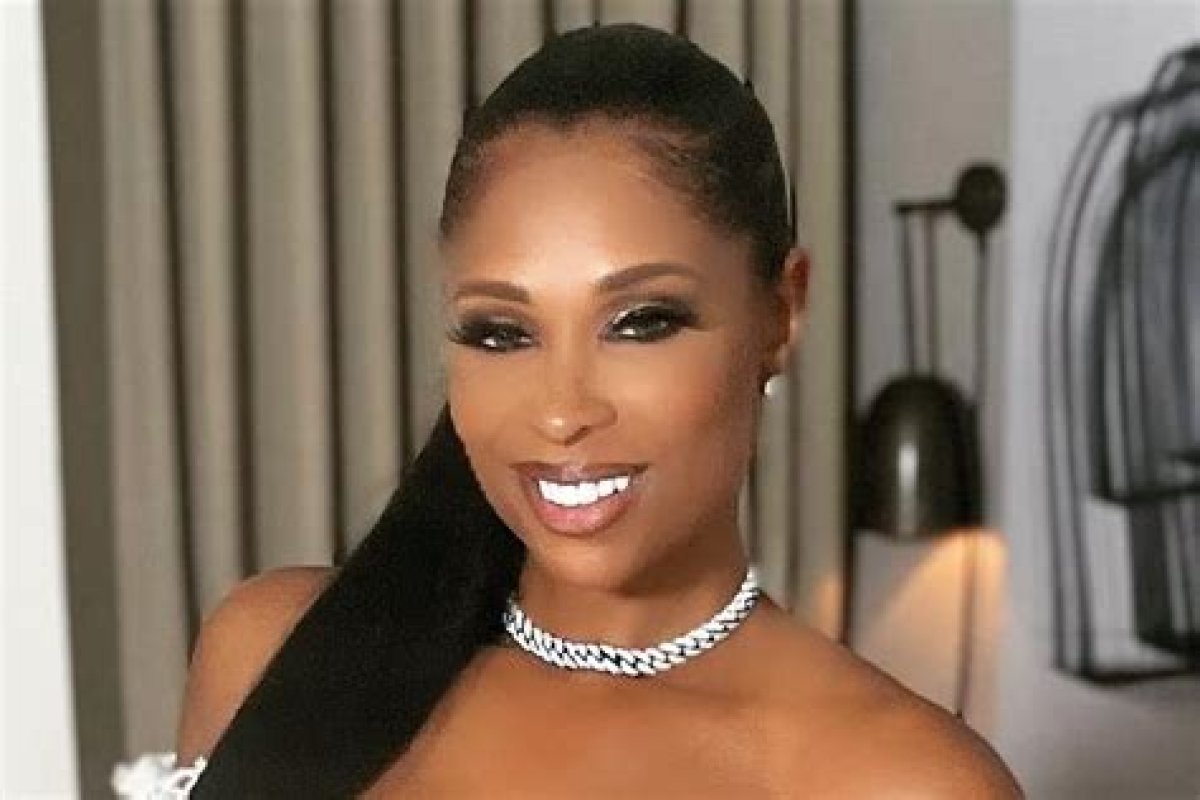 Explore Jennifer Williams' Wiki, Parents, Net Worth, Husband, Career, & Married Life
