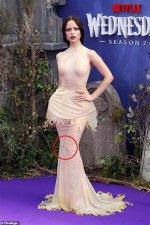 Exploring Jenna Ortega Wardrobe Malfunction Picture