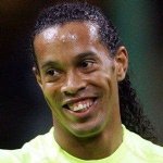 Exploring the Life and Age of Ronaldinho: Ροναλντίνιο Ηλικία