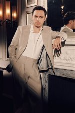 Exploring the Life of Finn Cole's Girlfriend