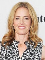 Exploring the Partners of Elizabeth Shue: a Journey Through Love and Collaboration