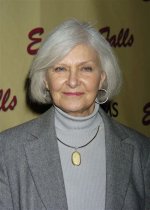 Exploring the Status of Joanne Woodward in 2024