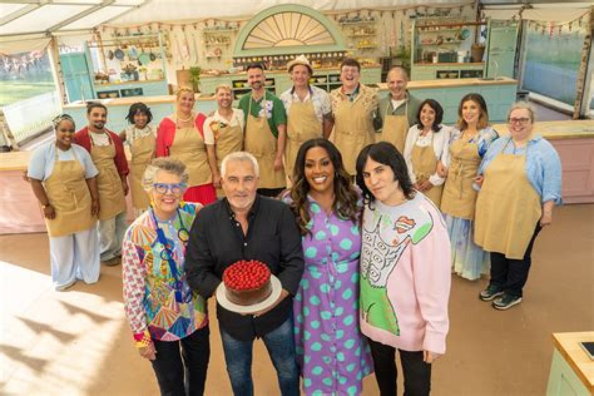 Fashion Star Named Winner of Celebrity Gbbo Episode 3! Wed 25 Marc |