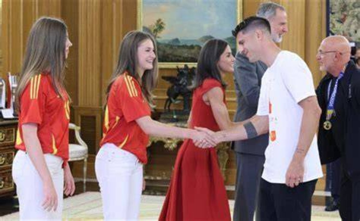 Gavi and Princess Leonor: a Royal Connection in Spanish Football