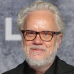 Get the Scoop: Tim Robbins's True Height in Feet