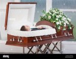 How Do You Open the Coffin in Tower Vampire Survivors?