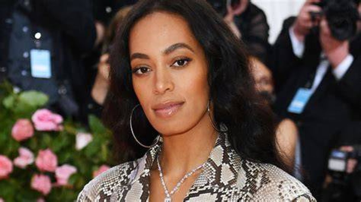 Inside Solange Knowles' Relationship with Gio Escobar