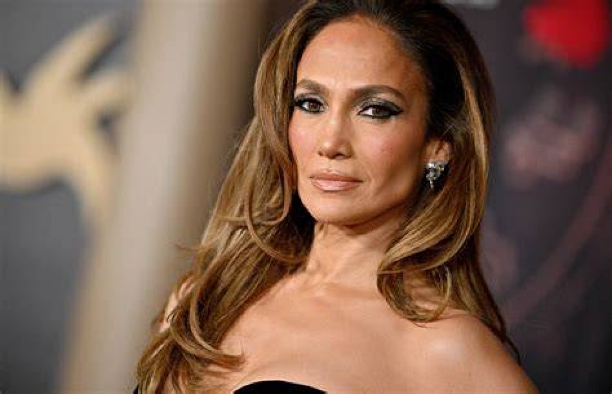 Jennifer Lopez: the Multifaceted Icon of Entertainment