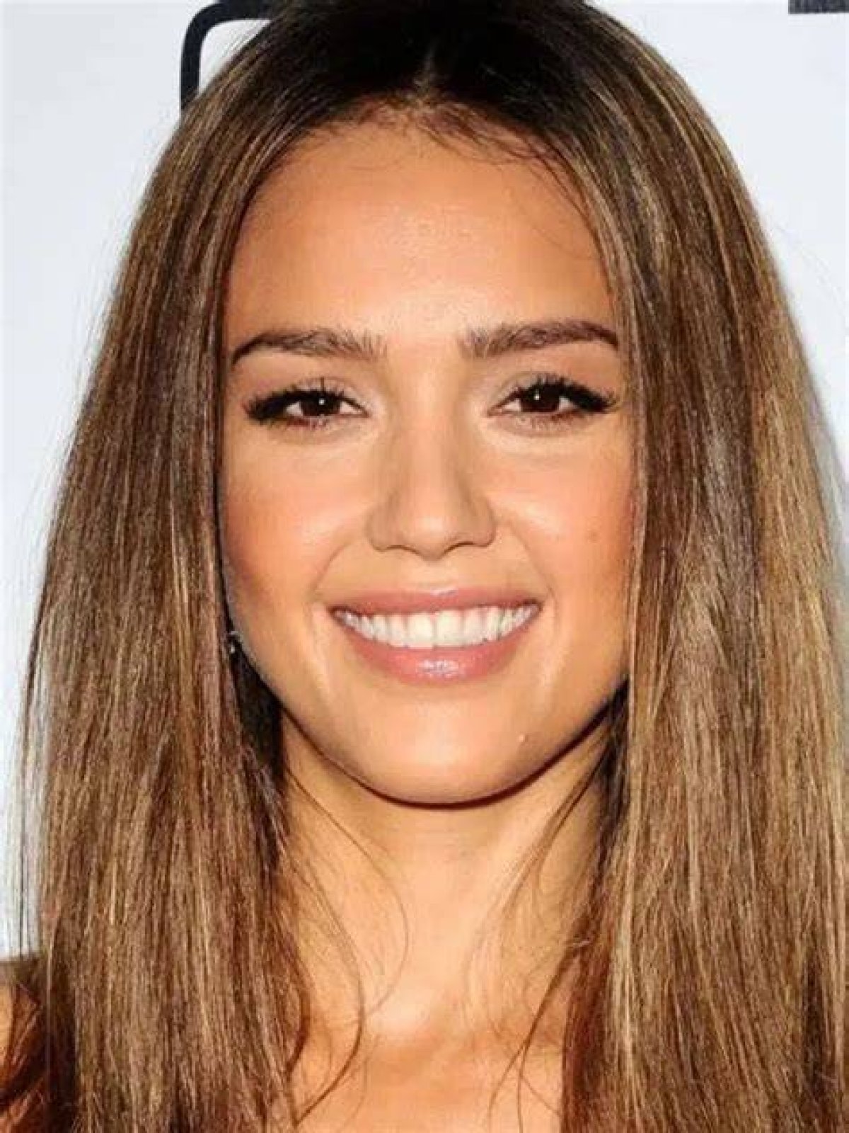 Jessica Alba Parents, Biography, Career, Net Worth and Awards