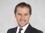 Julio Vaqueiro Bio, Wiki, Age, Height, Family, Brothers, Wife, Telemundo, Salary, and Net Worth.