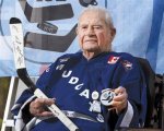 Legendary Hockey Icon's Bio, Age, and Height