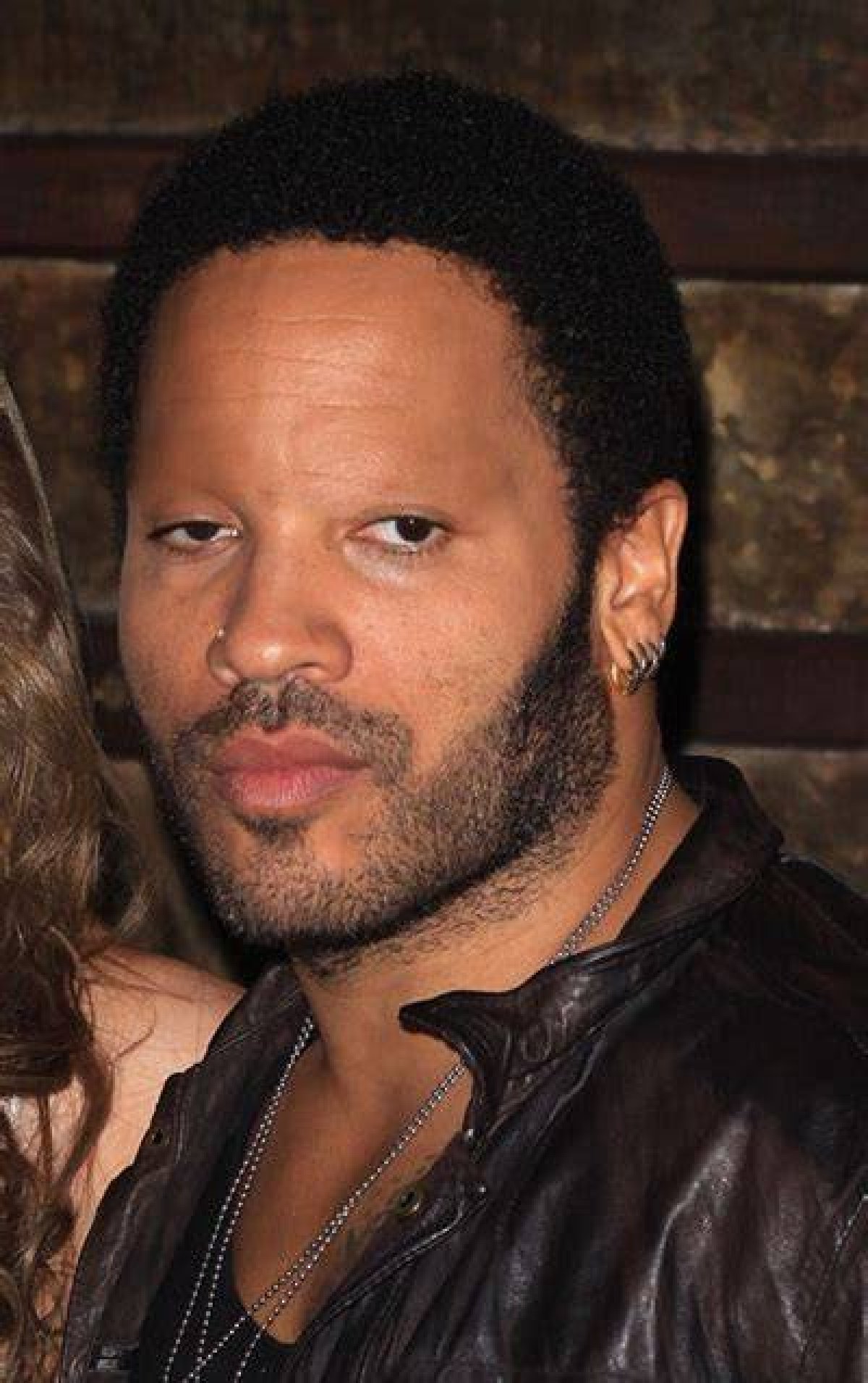 Lenny Kravitz's Captivating Eye Color