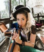 Lindsey Stirling Net Worth - How Much Does Lindsey Stirling Make? |