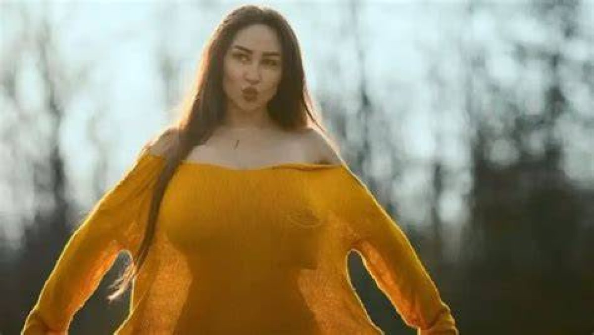 Louisa Khovanski Nude: the Truth Behind the Clickbait and Sensationalism