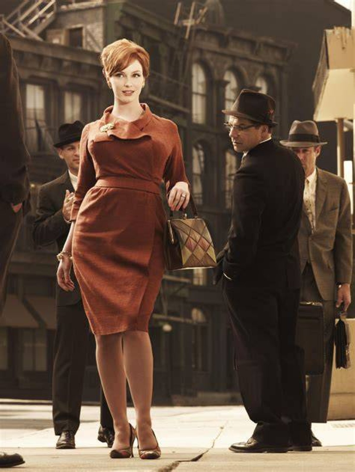 'Mad Men' Fashion: Joan Harris/Holloway's '60S Style