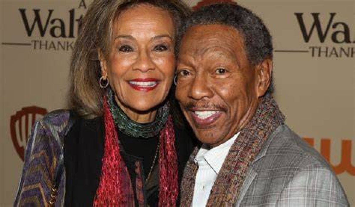 Marilyn Mccoo Net Worth Is Around $8 Million |