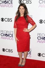 Mayim Bialik Biography, Age, Height, Family, Married, Divorce, Nectar Mattress, Vegan Recipes, Net Worth, Salary ·