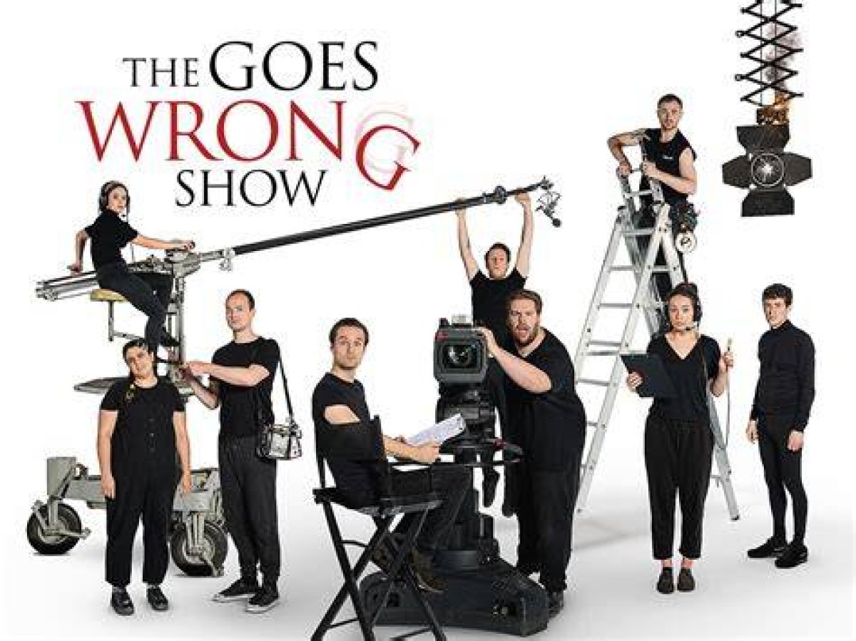 Meet the Goes Wrong Show Cast Amazing Henry, Dave, Chris and Co! Mon 23 December 2019 19:55 ·