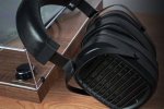 Monoprice $1,000 Monolith Headphones Use Exotic Amt Tech