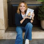 Rachel Hollis |