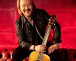 Remembering Travis Tritt: a Legacy in Country Music