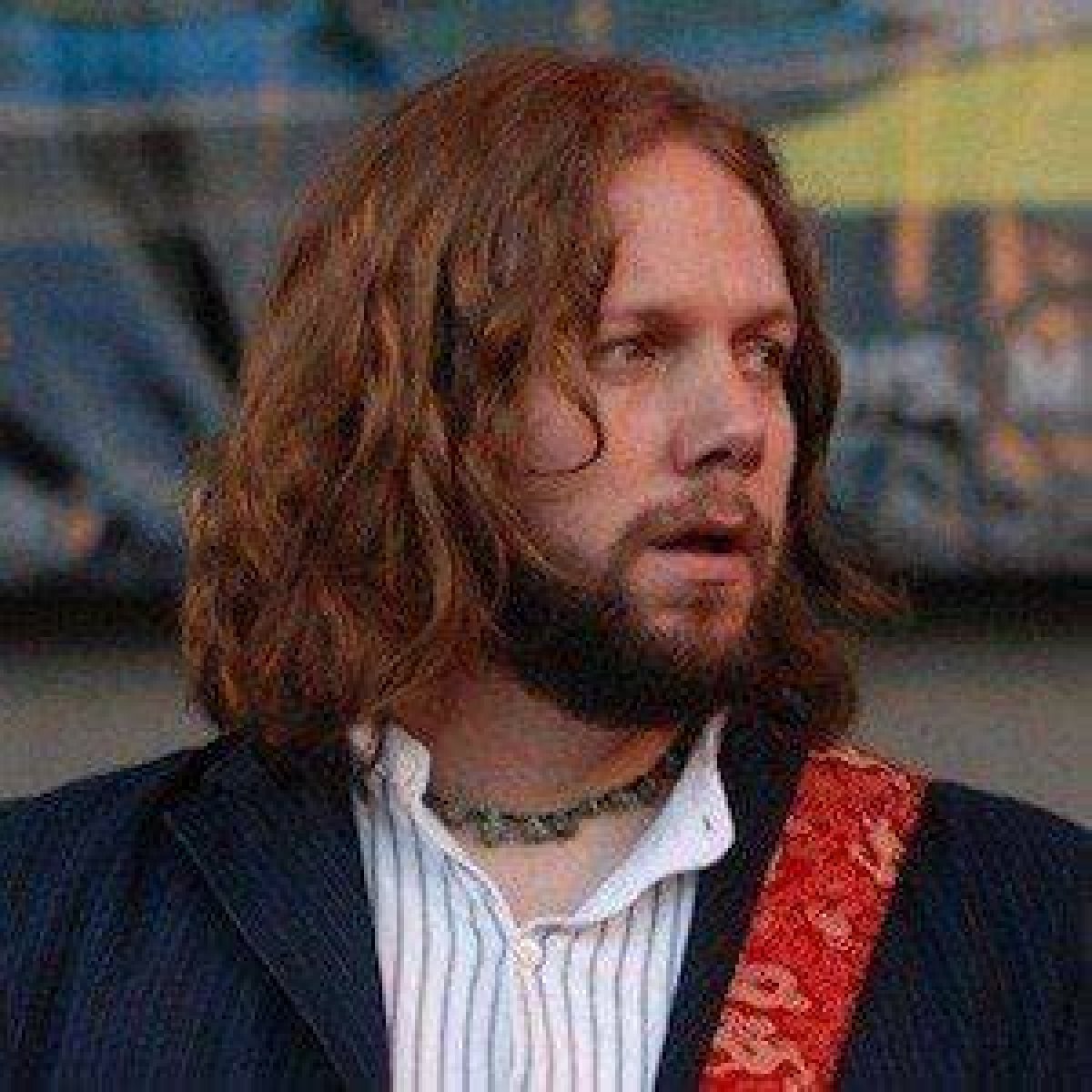 Rich Robinson Biography, Age, Wife, Black Crowe, Guitar, Tour, Net Worth