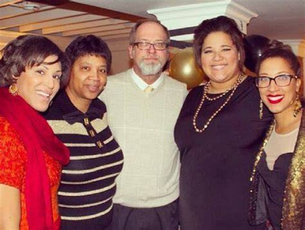 Robin Thede Parents Phyllis and Dave Thede Ethnicity and Siblings