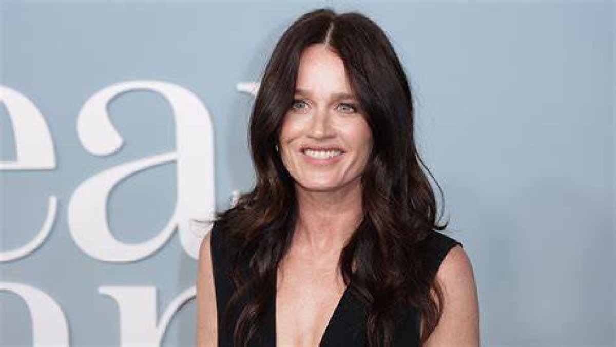 Robin Tunney: a Deep Dive into Her Life and Career