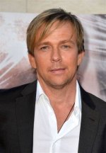 Sean Patrick Flanery – Biography, Wife, Daughter, Son, Age, Net Worth