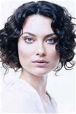 Shalom Harlow: the Multifaceted Talent of a Supermodel and Actress