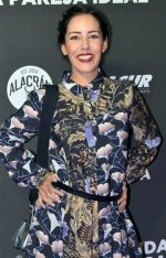 Stephanie Salas Biography, Age, Family, Husband, Movies and Songs