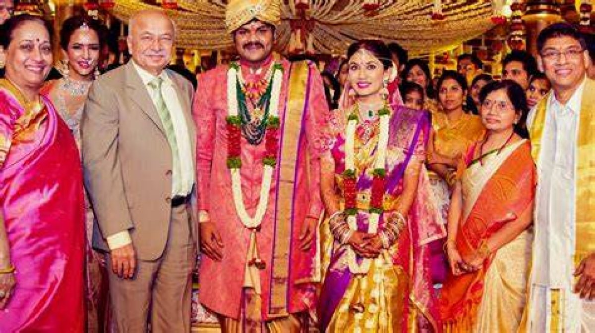 Sushil Kumar Shinde's Son: a Glimpse into His Life and Legacy