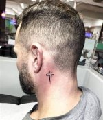 Tatuajes De Cruz En El Cuello Para Hombres Significado