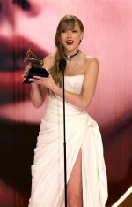 Taylor Swift: the Rise of a Pop Icon