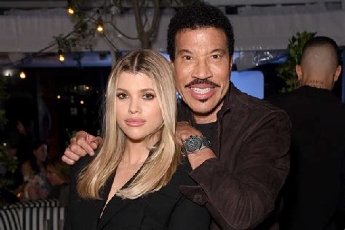 The Problem with Sofia Richie's Old Money Aesthetic