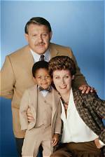 The Untold Story of Emmanuel Lewis' Family Life: Wife and Kids Revealed