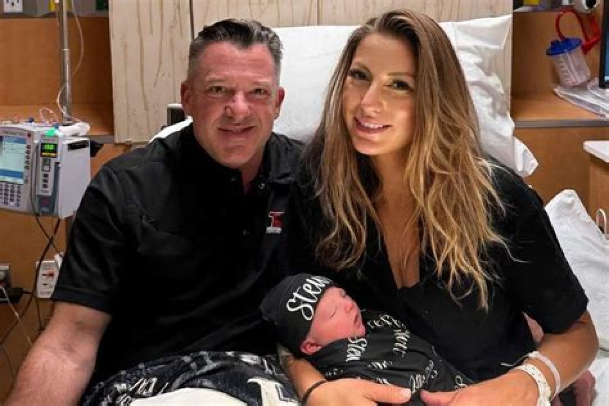 Tony Stewart's Daughter: a Deep Dive into Her Life and Legacy