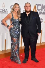 Uncovering the Height of Luke Combs: How Tall Is He Really?