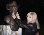Unveiling the Enigma: Burt Reynolds' Stature Revealed