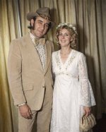 Unveiling the Heart of "Don Williams Wife": Discoveries and Insights