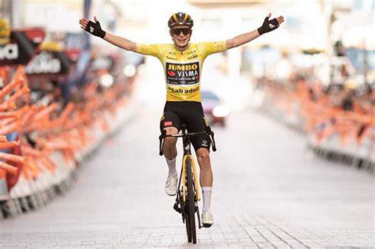 Unveiling the Height of Jonas Vingegaard: a Cyclist's Journey